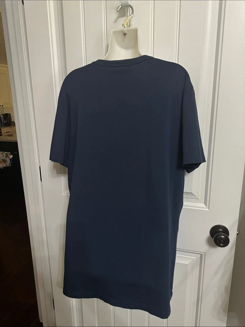 Navy Burberry VNeck Shirt Sleeve Tee XXL